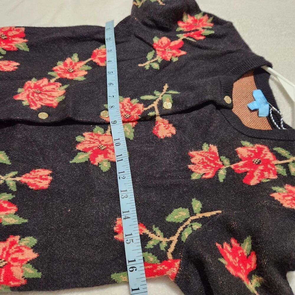 Draper James Womens Cardigan sweater Size Xsmall Floral Print Soft - Picture 4 of 12